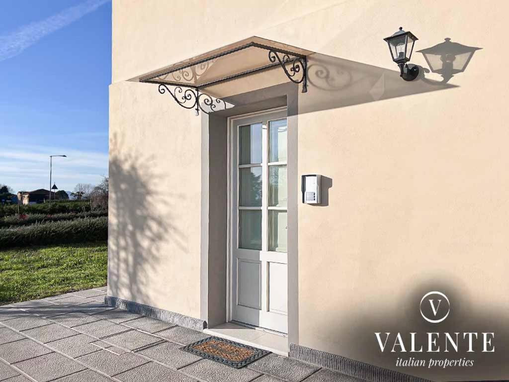 Villa Valente - Apartments カパンノリ エクステリア 写真